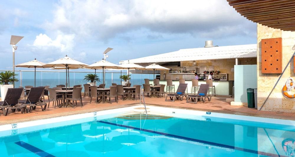 Hotel Capilla Del Mar Cartagena  Exterior foto Rooftop pool at the Hilton Tel Aviv