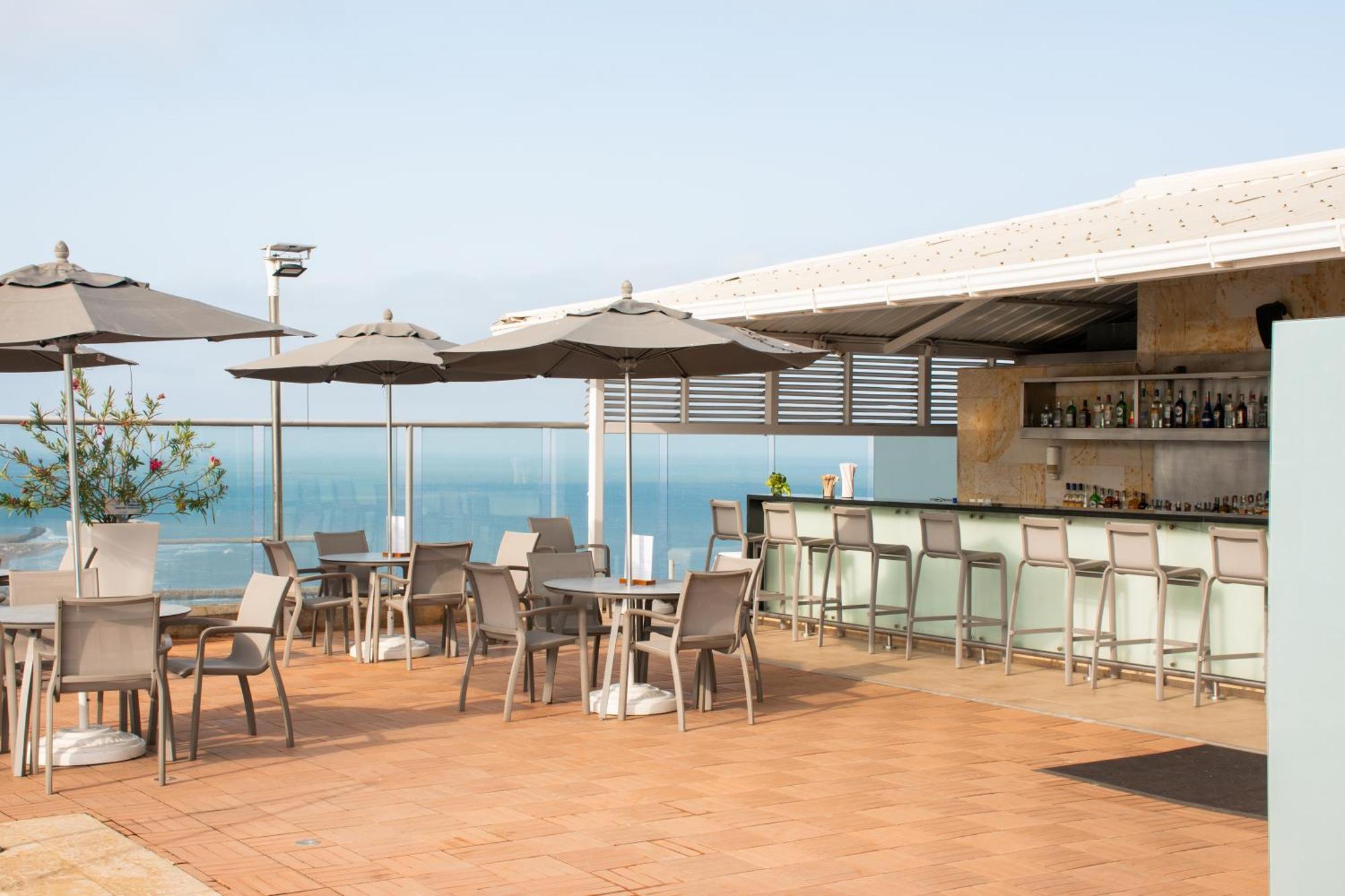 Hotel Capilla Del Mar Cartagena  Exterior foto Sky Bar